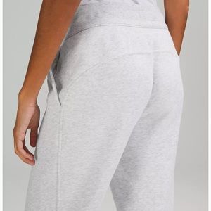 LULULEMON Scuba Jogger NWT